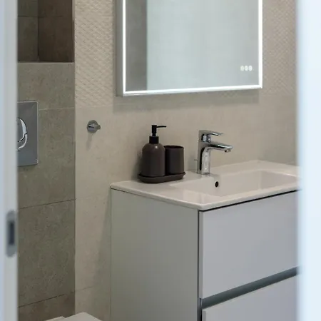 Apartament Lakefront Luxe