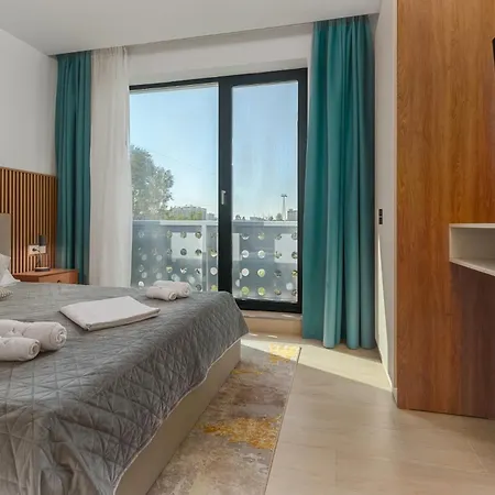 Lakefront Luxe Apartament Mamaia